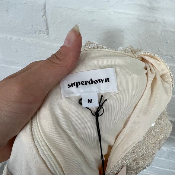 Revolve Women Superdown Alaviv Cut Out Mini Dress Halter Neck Cream Size M NWT - Picture 6 of 8